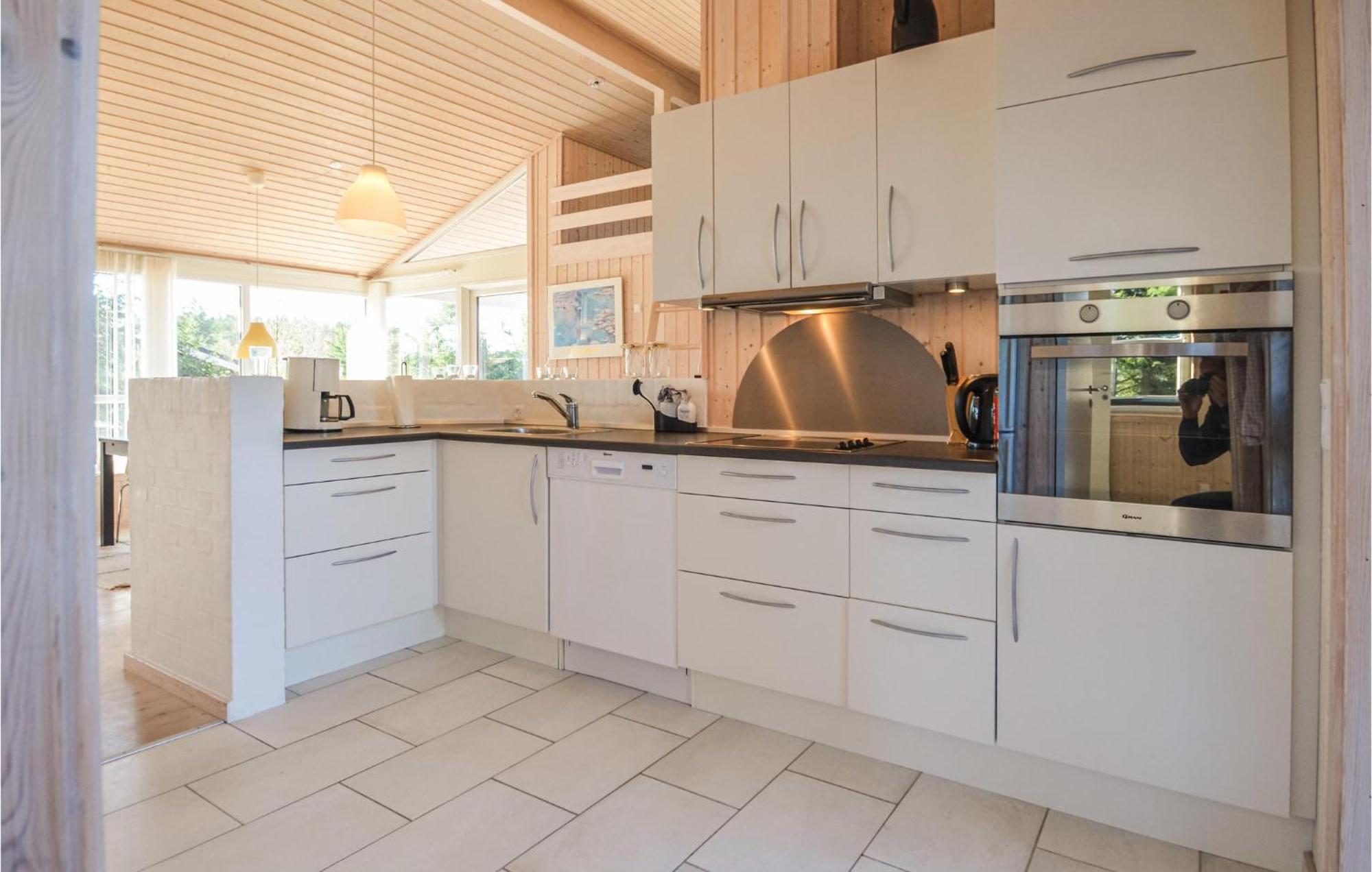4 Bedroom Pet Friendly Home In Fjerritslev Bagian luar foto