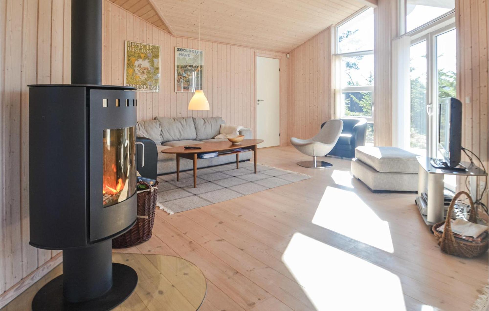 4 Bedroom Pet Friendly Home In Fjerritslev Bagian luar foto