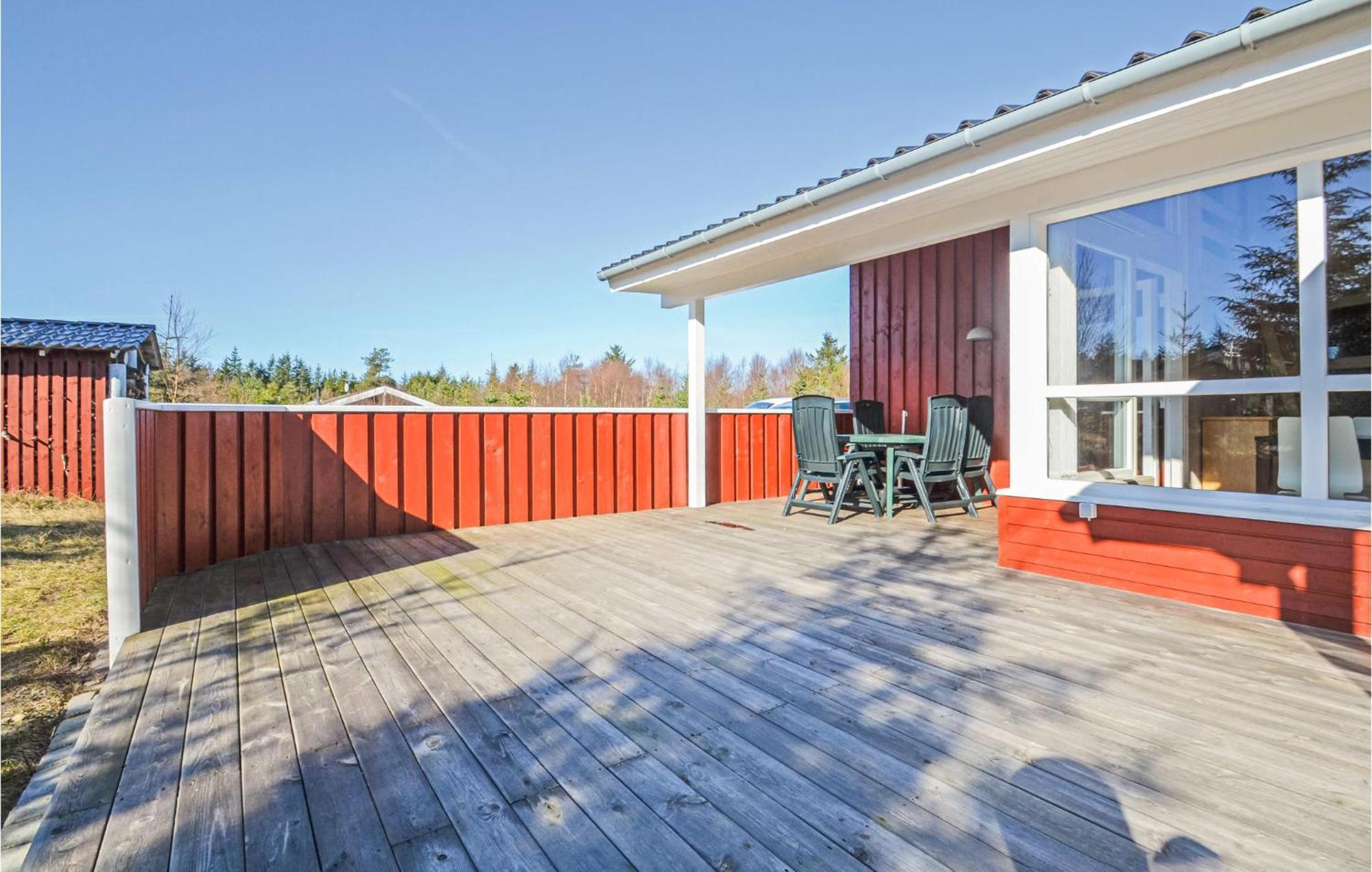 4 Bedroom Pet Friendly Home In Fjerritslev Bagian luar foto